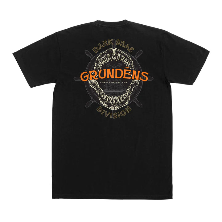 DARK SEAS X GRUNDENS DAY ON THE HUNT PREMIUM T-SHIRT